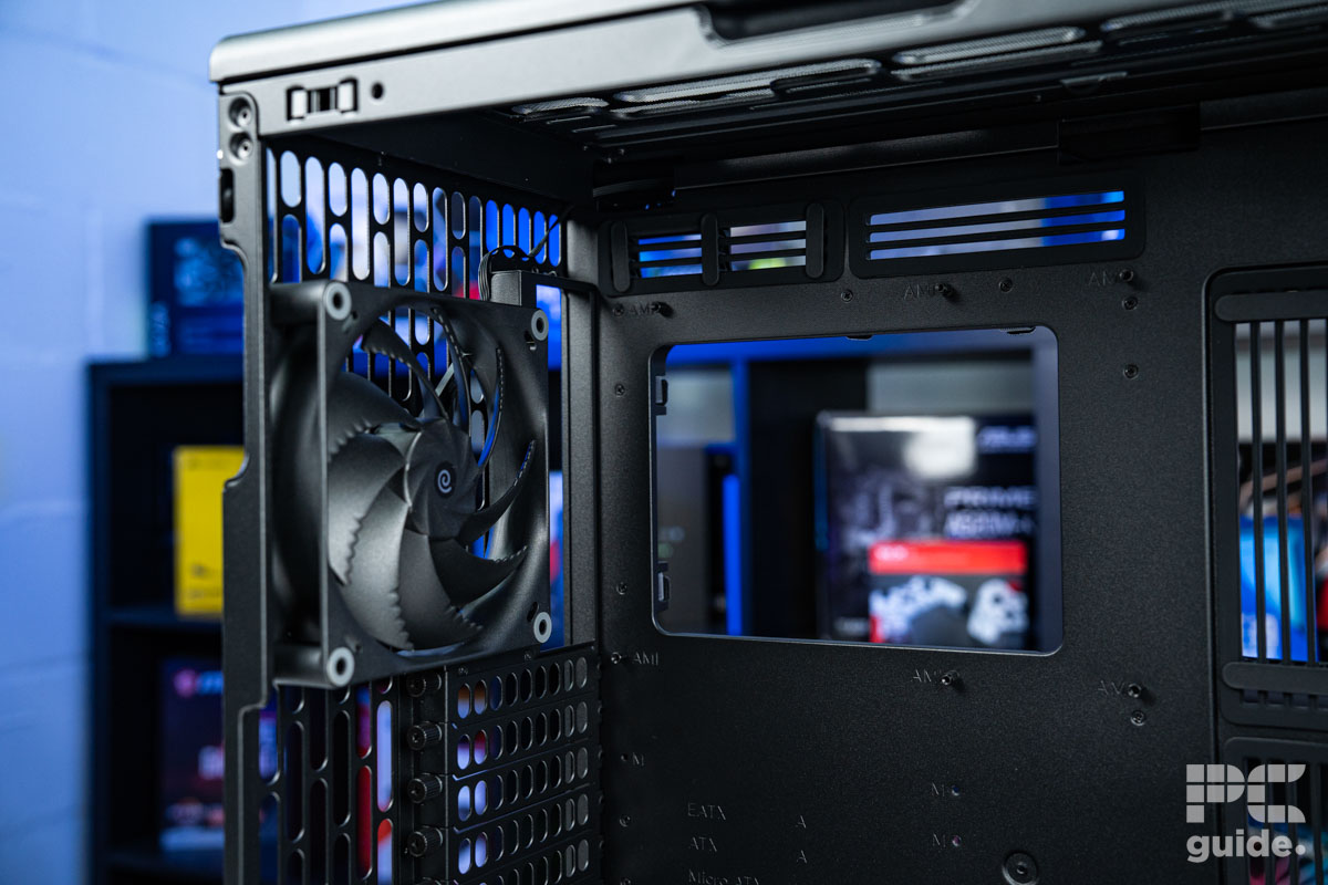 The back of the HAVN BF 360 Flow empty and without side panels. It has a 140mm fan in the back and cuto out in the motherboard tray.