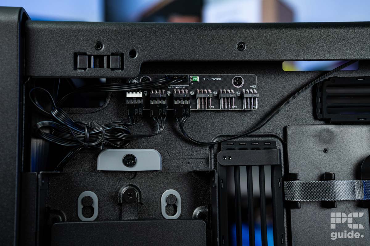 The front top of the HAVN BF 360 Flow that has a PCB of fan connectors