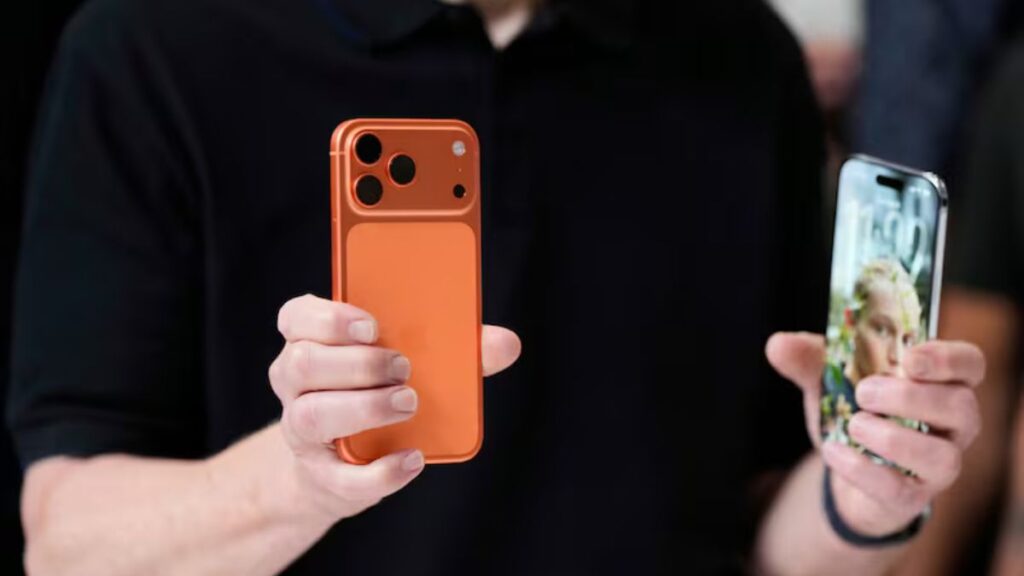 Here's every single region where the iPhone 17 is eSIM only