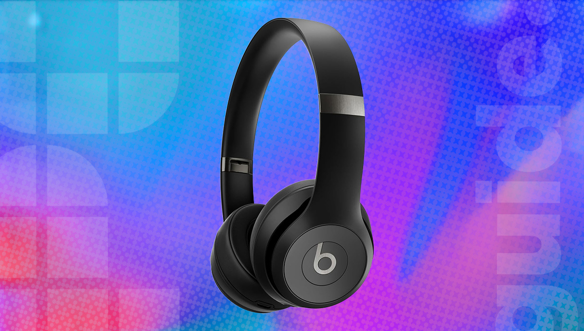 Highly popular Beats solo 4 headphones receive a tempting 35% discount in this Christmas deal