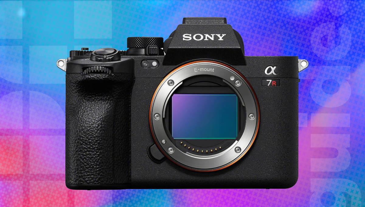 Snap up the Sony Alpha 7R V camera as it retains lowest price on Amazon
