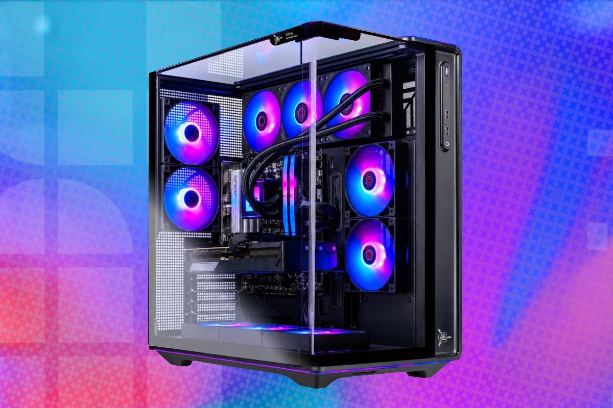 Plane Computer Case Ryzen 7 9850X3D PC deal with RTX 5070 Ti GPU and tons of RAM and ...